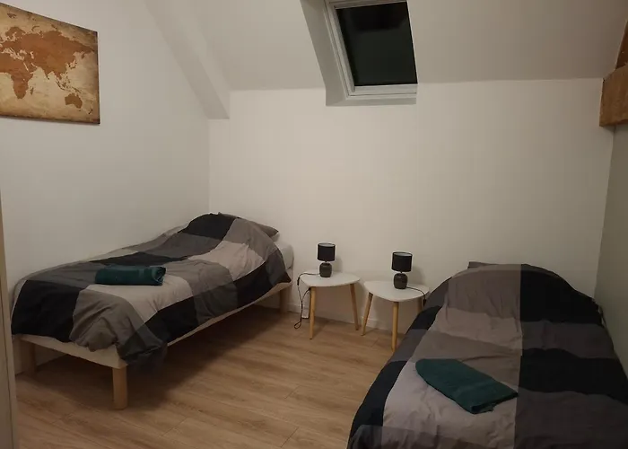 Les Ch'Tis Normands Gite A La Campagne Avec Terrain De Petanque Mortree